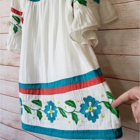 Anthropologie Seen Worn Kept 100% Cotton Embroidered Ruffle Sleeve Tunic/Top - Picture 11 of 15